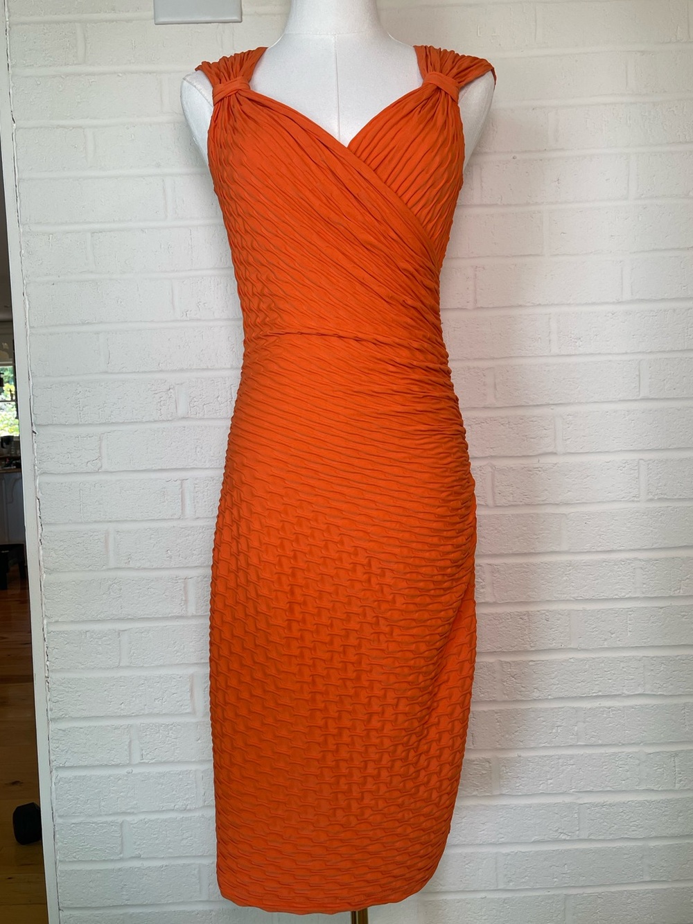 Joseph Ribkoff Orange Textured Ruched Sheath Dress Size 2